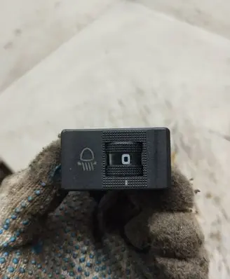 Audi A6 S6 C4 4A Headlight level height control switch 893941301