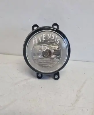 Toyota Avensis T250 Front fog light 89210656