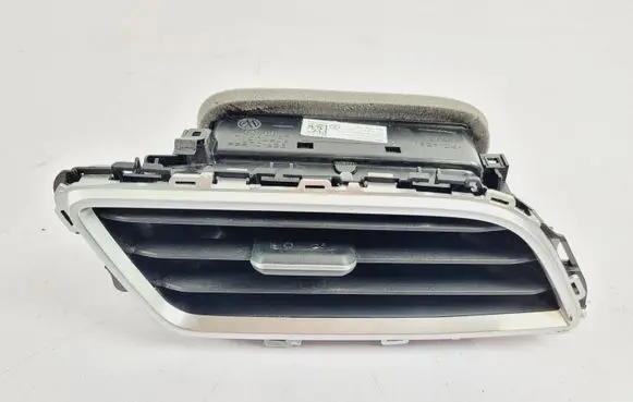 Volkswagen T-Roc Dashboard side air vent grill/cover trim 2GA819704H