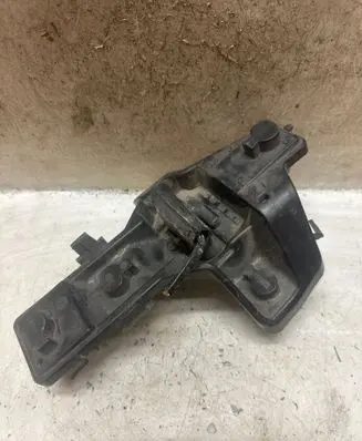 Volkswagen Golf V Tail light bulb cover holder 1T0945258D