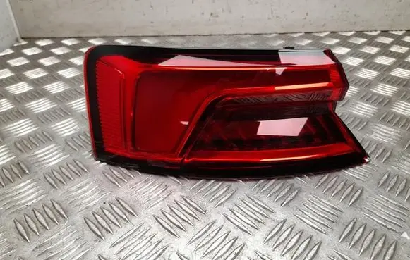 Audi A5 8T 8F Rear/tail lights 8W6945091C