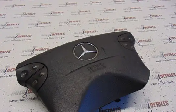 Mercedes-Benz E W210 Steering wheel airbag A2104600398