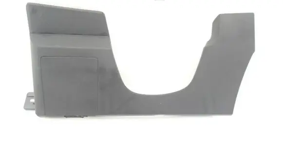Renault Clio V Fuse box cover brak