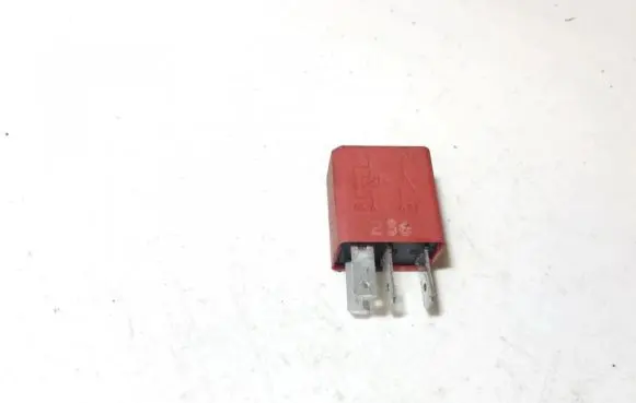 Fiat Punto (188) Other relay 46520422 70250