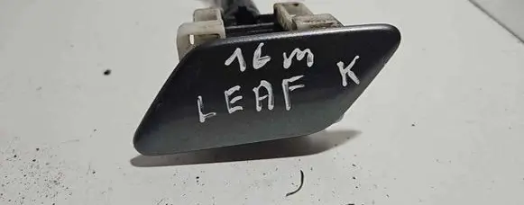 Nissan Leaf I (ZE0) Headlight washer spray nozzle 23372