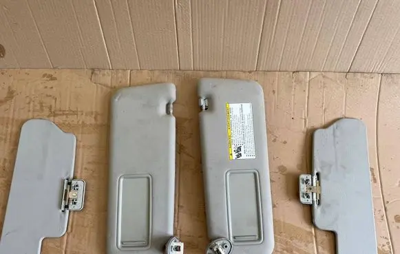 Toyota Land Cruiser (J200) (A) pillar trim