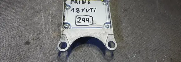 Toyota Prius (XW30) Airbag control unit/module 8917047310