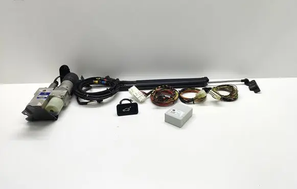 BMW 5 E60 E61 Tailgate hydraulic set 7188110 718811001 61357188110