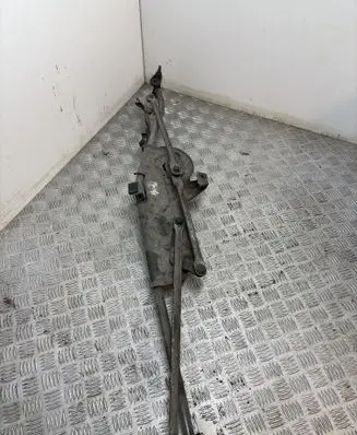 Volkswagen Sharan Front wiper linkage and motor 7M3955023A