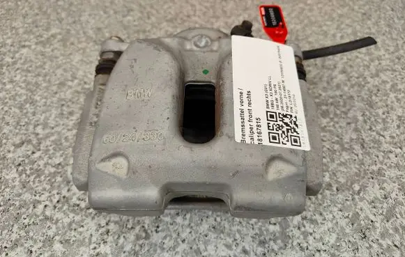 BMW X3 G01 Front brake caliper 6882254