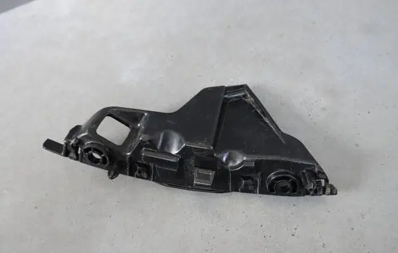 Peugeot 208 II Front bumper mounting bracket 9823207980