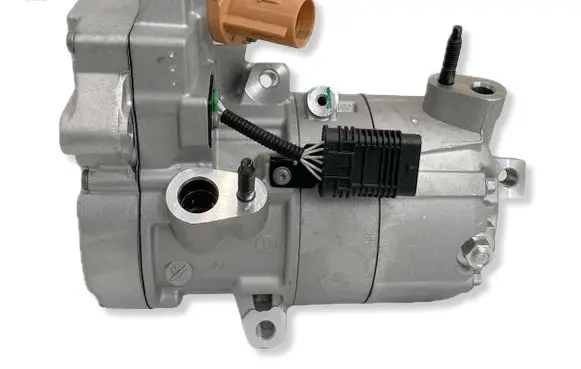 Jeep Grand Cherokee WL Air conditioning (A/C) compressor (pump) 68376684AE CA600G5XCA
