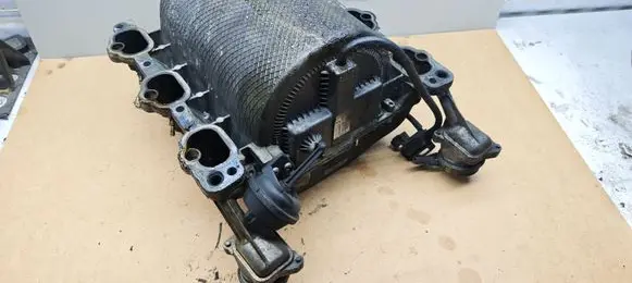 Mercedes-Benz CLK A209 C209 Intake manifold A1121401901