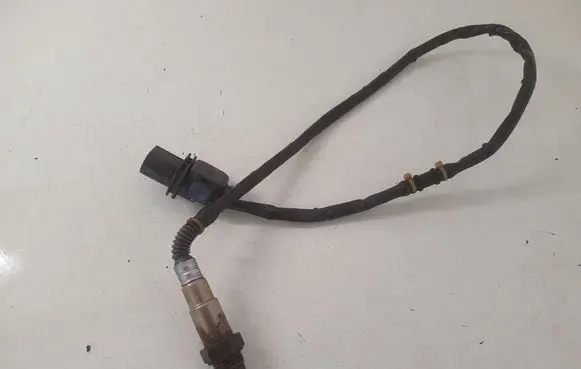 Volkswagen Transporter - Caravelle T5 Lambda probe sensor 070906262