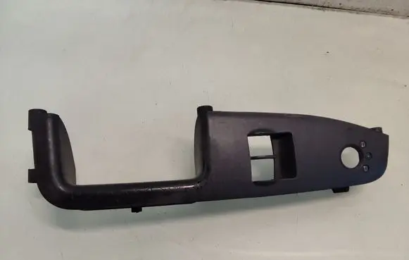 Audi A4 S4 B7 8E 8H Front door interior handle trim 8E1867171