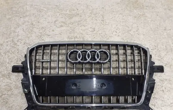 Audi Q5 SQ5 Front bumper upper radiator grill 8R0853651B 8R0853651R 8R0853651AB