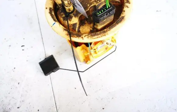 Peugeot 206 Fuel level sensor 9642124480