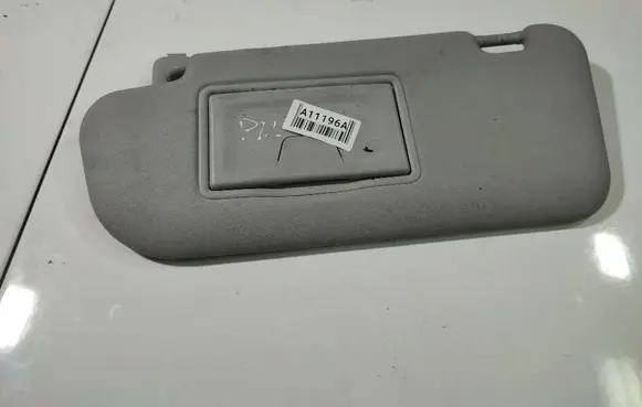 Mazda 3 I Sun visor 
