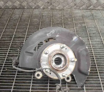 Hyundai Tucson TL Front wheel hub