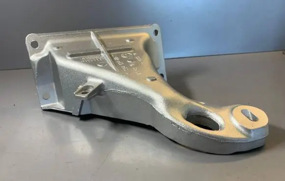 BMW 3 E46 Engine mounting bracket 1094694 22111094694