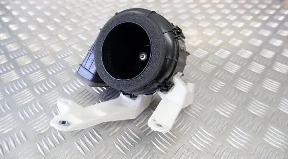 Toyota Yaris Cross Hybrid/electric vehicle battery fan G9230K0021