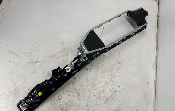 Audi Q3 F3 Radio/GPS head unit trim 83B853190
