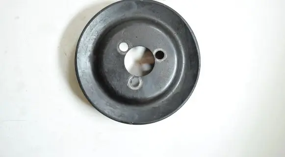 Audi A3 S3 8P Water pump pulley 03D121028B