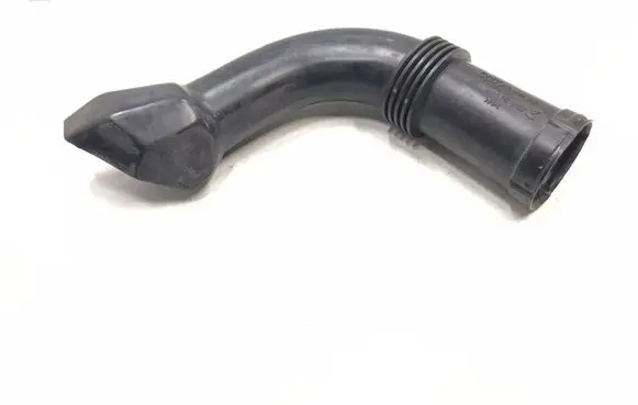 Audi A8 S8 D2 4D Air intake hose/pipe 077129643 KH0TB1028