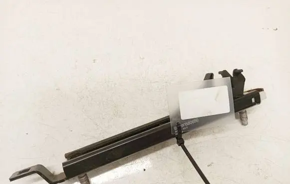 Opel Zafira A Seat belt adjustment rail 090560650