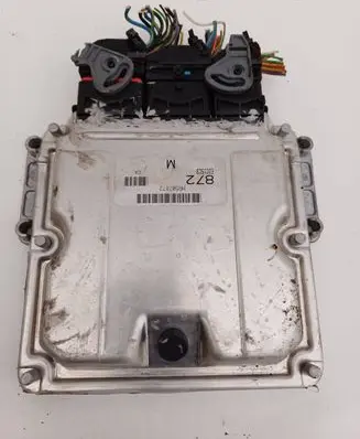 Mitsubishi Space Star Engine control unit/module 8200058052 0281010438 H0M8200066001