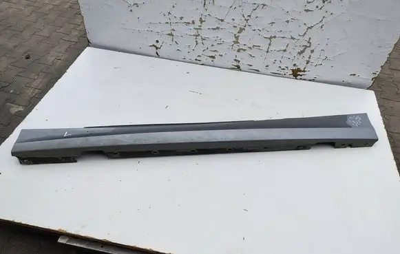 BMW 1 E81 E87 Foot area side trim 