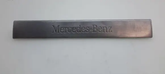 Mercedes-Benz ML W163 Rear sill trim cover A1636861620