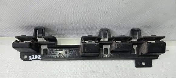BMW 3 G20 G21 Sill supporting ledge 7428035