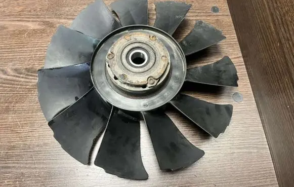Iveco Daily 3rd gen Fan impeller 504024647 606356115