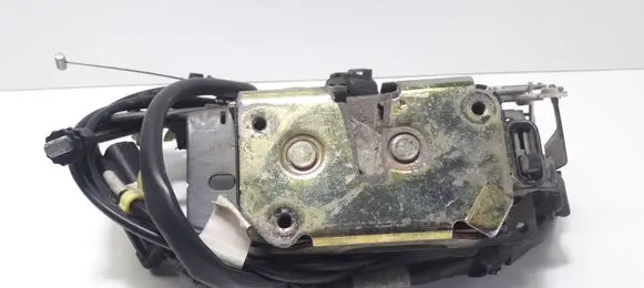 Chrysler Voyager Sliding door lock 