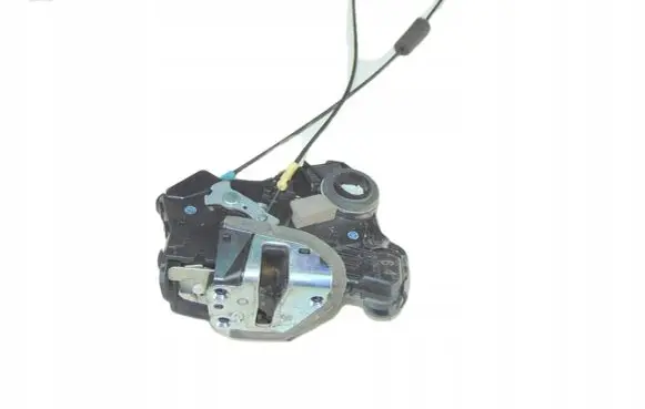 Suzuki Grand Vitara II Front door lock