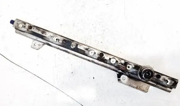 Volvo S70 V70 V70 XC Fuel main line pipe 9186836