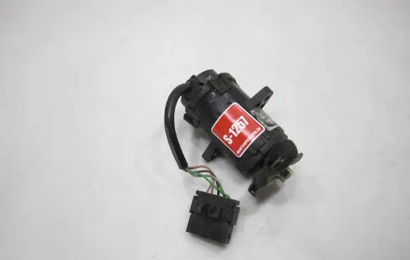Audi 80 90 S2 B4 Accelerator pedal position sensor 046907475B 0205001001