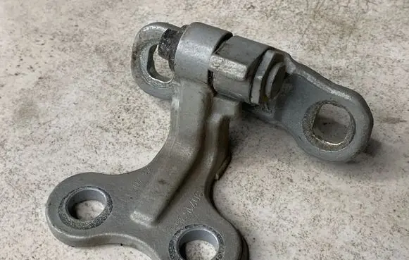 Volvo V50 Front door upper hinge 30715355