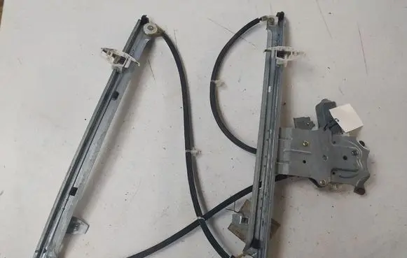 Citroen Xsara Picasso Front door window regulator with motor 105772101 7746002511 24064632