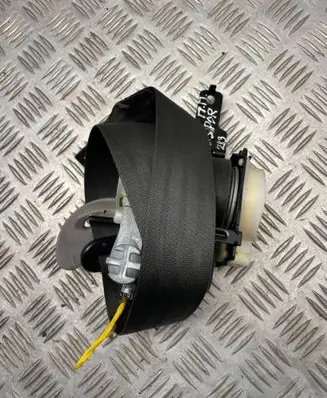 KIA Sportage Front seatbelt 888203u200