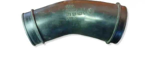 Audi A8 S8 D2 4D Air intake hose/pipe 078129627C