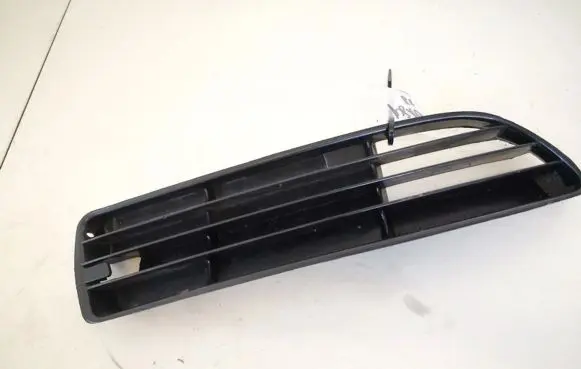 Audi A4 S4 B5 8D Front bumper lower grill