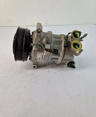 Volvo V40 Air conditioning (A/C) compressor (pump) P31469966