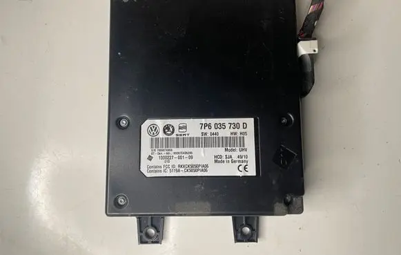 Volkswagen Golf VI Bluetooth control unit module 7P6035730D 100022700109 7669074955