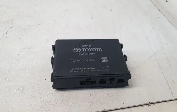 Toyota Auris E180 Parking PDC control unit/module PW62500301