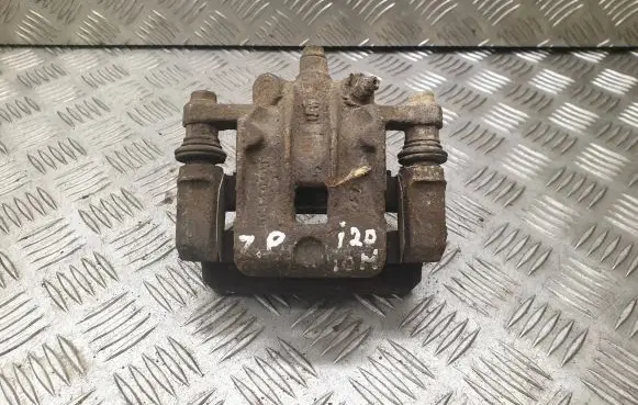 Hyundai i20 (PB PBT) Rear brake caliper
