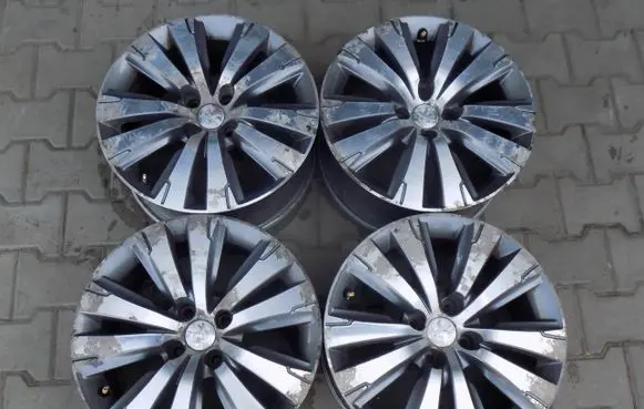 Peugeot 3008 I R18 alloy rim 9802462377 9802462870