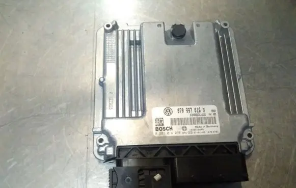Volkswagen Transporter - Caravelle T5 Engine control unit/module 0281014050 070997016M