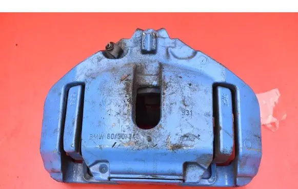 BMW 5 F10 F11 Front brake caliper 